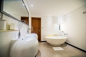 Toparadis Guest House