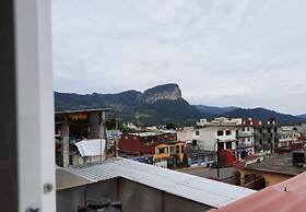 Hotel & Suites Cerro Rojo