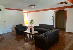 Hotel & Suites Cerro Rojo