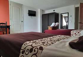 Hotel & Suites Cerro Rojo