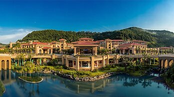 Felton Grand Hotel Bazhong