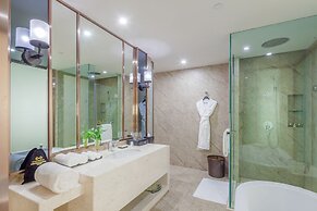 Felton Grand Hotel Bazhong