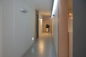 Gyeongpodae The Hotel Business