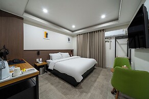 Hotel Yaja Jecheon Station