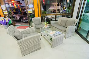 Sabuy Best Hotel Phayao