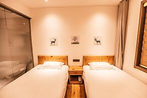 Qufu International Youth Hotel