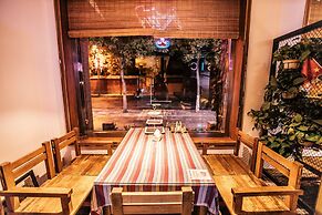 Qufu International Youth Hotel