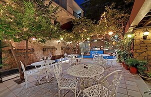 WelcomHeritage Mani Mansion