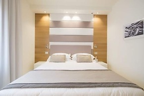 Metropol Ceccarini Suite - Luxury apartments