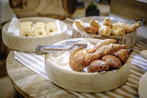 Metropol Ceccarini Suite - Luxury apartments