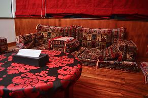 Deluxe 4BR Penthouse By Unique Towers