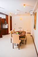 Deluxe 4BR Penthouse By Unique Towers