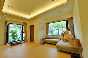 Bear Forest Villa