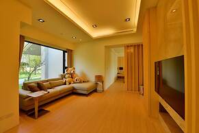 Bear Forest Villa