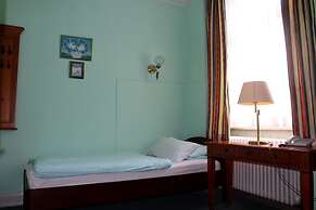 Hotel Am Roonplatz