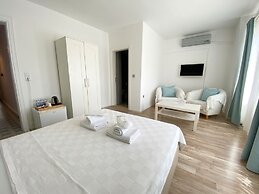 Alicante Hotel - Adults Only