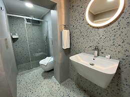 Alicante Hotel - Adults Only