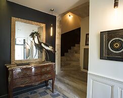 Chez Laurence Du Tilly