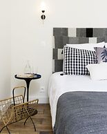 Chez Laurence Du Tilly