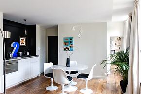 Chez Laurence Du Tilly