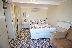 Stafilia Bozcaada - Adults Only