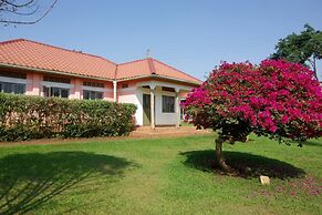 Nakoosi Eco Lodge & Backpackers