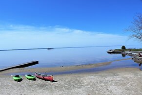 Glen Garry Motel and Cottages