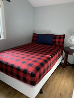 Glen Garry Motel and Cottages