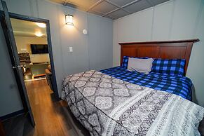 Glen Garry Motel and Cottages