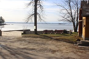 Glen Garry Motel and Cottages