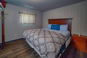 Glen Garry Motel and Cottages