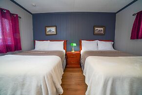 Glen Garry Motel and Cottages