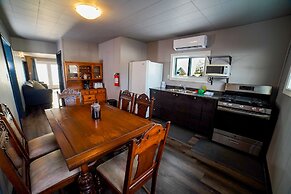 Glen Garry Motel and Cottages