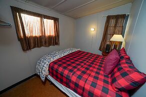 Glen Garry Motel and Cottages