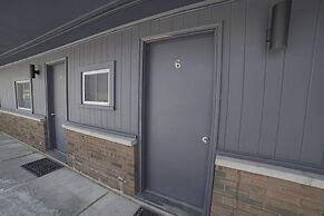 Glen Garry Motel and Cottages