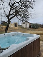 Breezy Hills Cottages