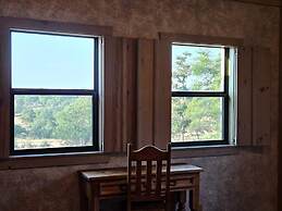 Breezy Hills Cottages