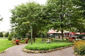 Inne at Watson's Choice and Harvest House B&B