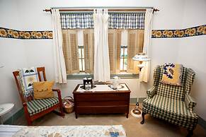 Inne at Watson's Choice and Harvest House B&B