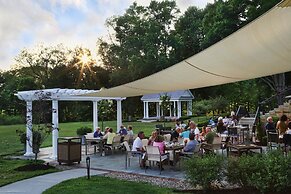 Peter Allen Inn & Event Center