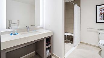 Hyatt House Washington DC/The Wharf