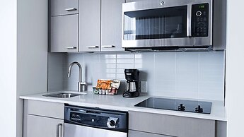 Hyatt House Washington DC/The Wharf