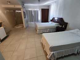 Hot Springs - JC Temporada