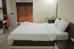 Bright Apartment Hat Yai