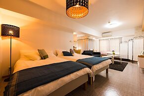 Very Hotel Dotonbori