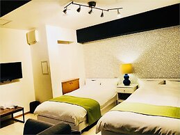 Very Hotel Dotonbori