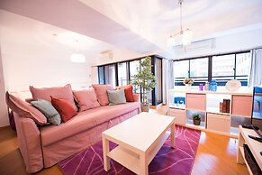 Very Hotel Dotonbori