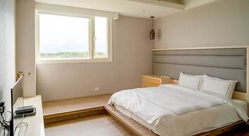Ting-Feng B&B