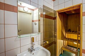 Kirovskie Dachi Motel