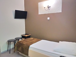 Kirovskie Dachi Motel